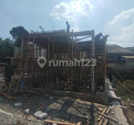 Rumah di jual 2 lantai murah dalam lingkungan cluster asri nyaman 2