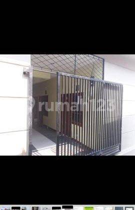 Jual rumah kos-kosan di Depok, dekat.kampus Gunadarma 2