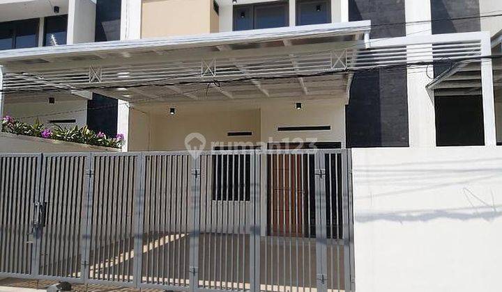 Rumah Minimlais di Sariwangi 4 Kamar Dekat Kampus Polban  1