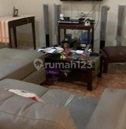 Rumah 2 lantai, di Cililitan Jakarta T I murah banget. 2