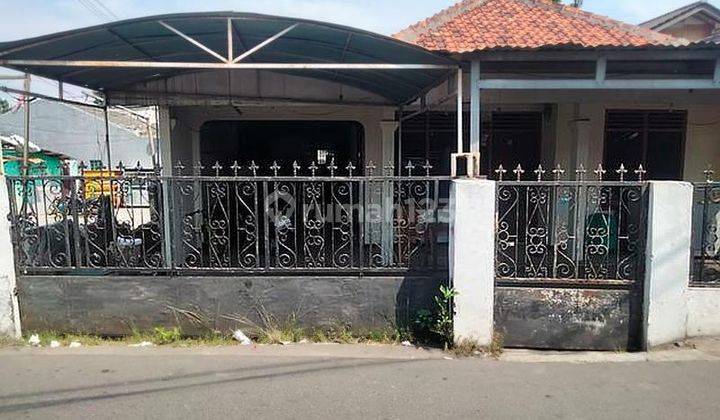 Dijual Rumah di Jalan Pondok Aren Tangerang Selatan 1