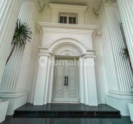 Rumah 2 Lantai Mewah Full Fasilitas Lokasi Private Intercon  2