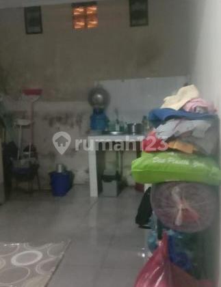 One-story complex, Taman Hayati Salam, Mukhtar Raya, Sawangan, Depok. 2