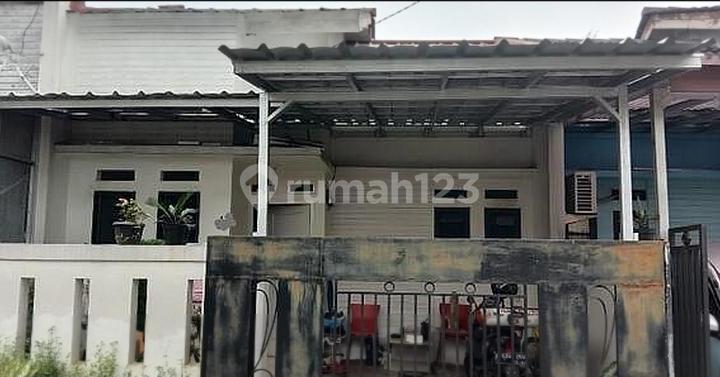 One-story complex, Taman Hayati Salam, Mukhtar Raya, Sawangan, Depok.