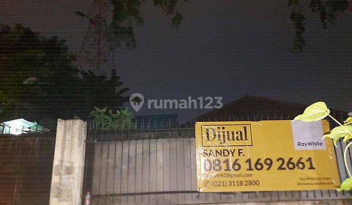 Rumah sangat luas di daerah Pejompongan 1