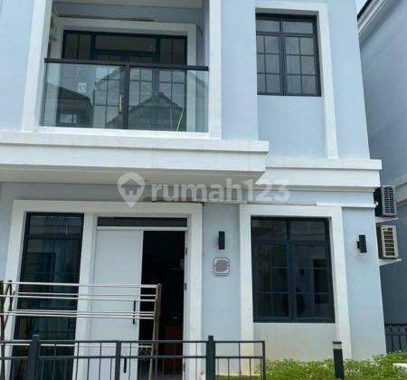 Rumah 3 Lt di Viridia Lavon 2 Tangerang (oys00108) 1