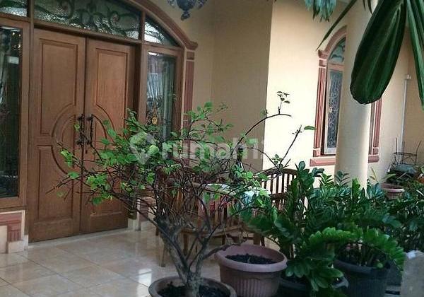 Jurangmangu Timur, Pondok Aren