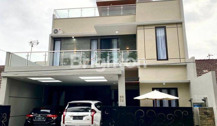 Rumah Mewah 3 Lantai Full Furnished di Pondok Blimbing Indah Araya 1