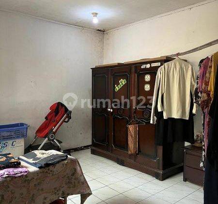 Rumah Dijual Kebon Baru Akses Dua Mobil Dekat ke Stasiun Cawang 2