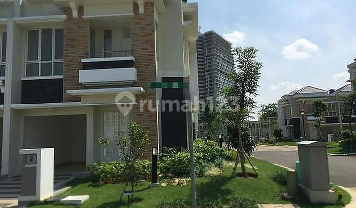 House in the Edison cluster, Gading Serpong, South Tangerang 1