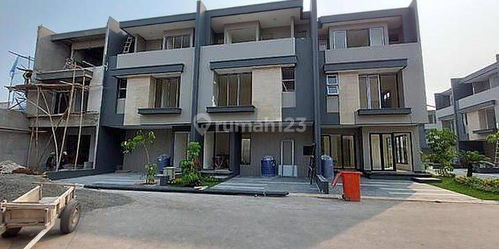 Rumah Grand Trevista Residence Kebon Jeruk Jakarta Barat 1