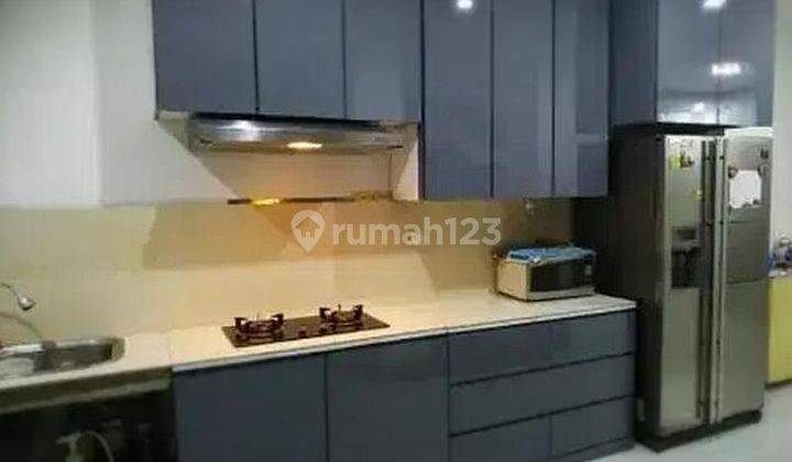 Rumah Cantik Full Renovasi Taman Surya 5 2