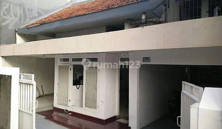 Rumah Siap Pakai lebar 10 m di Galur Jakarta Pusat 1