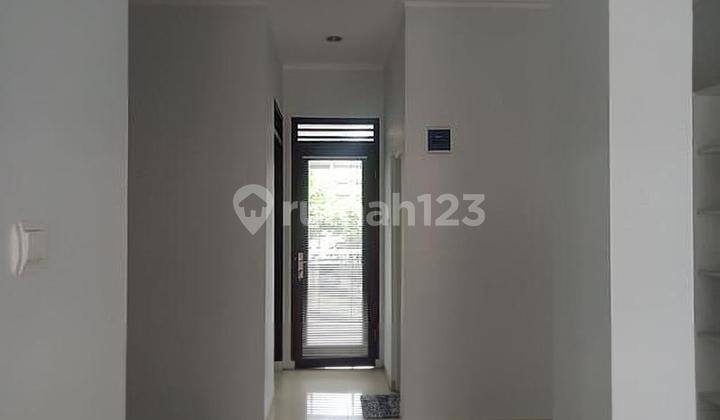 Rumah dijual minimalis 2 lantai lokasi strategid di cluster dekat jalan utama Ah nasution 2