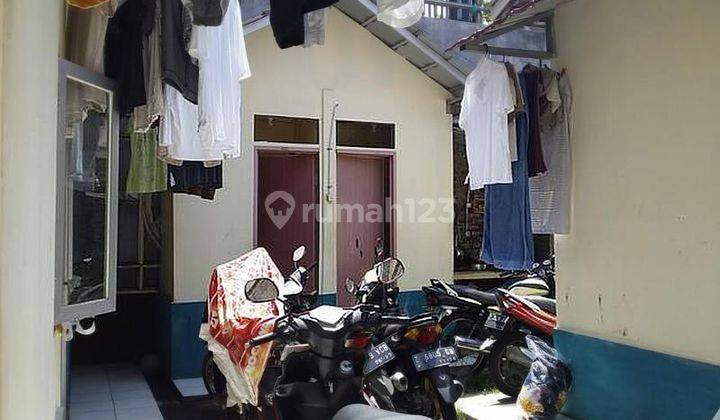 Rumah dijual kosan strategis 4 pintu di riung bandung 1