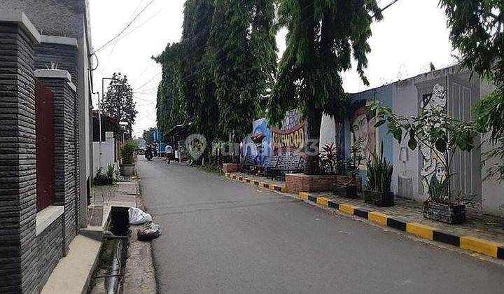 Rumah dijual di cikutra 2,5 lantai lokasi strategis siap huni 2