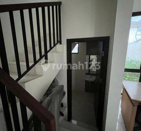 Rumah Dekat Taman di Avani Bsd Serpong Tangerang 2