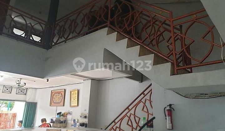 Rumah Showroom di Rawamangun 2