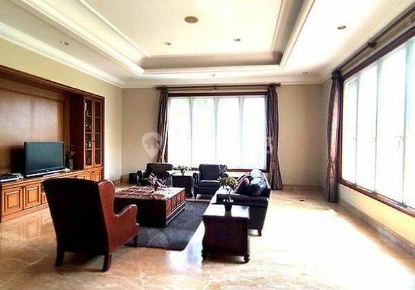 Rumah/Villa Mewah Hook Super Fully Furnished 7 Kamar Cluster PIK 1 Jakarta Utara 1