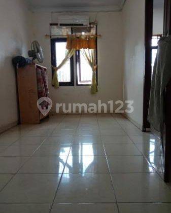 Rumah 2 Lantai Bagus Unfurnished Sertifikat Hak Milik di Perumahan Pesona Anggrek Harapan, Bekasi Utara, Bekasi 1