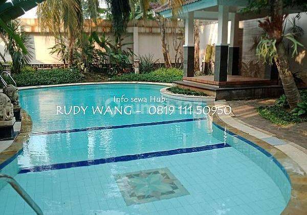 Disewakan Rumah Private Swimming Pool...cluster Taman Giriloka Bsd...lt Lb 425 250 M²...3+1 Kt Semifurnish 1