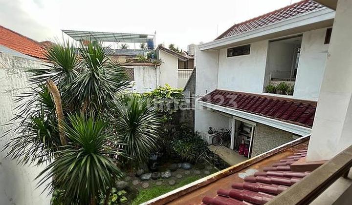 house in a complex in Pejaten 2