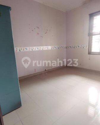 rumah minimalis dalam townhouse pejaten 2