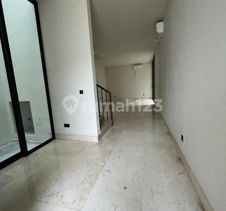Dijual Rumah Lux Baru Modern Tropical Dalam Town House Kemang 2