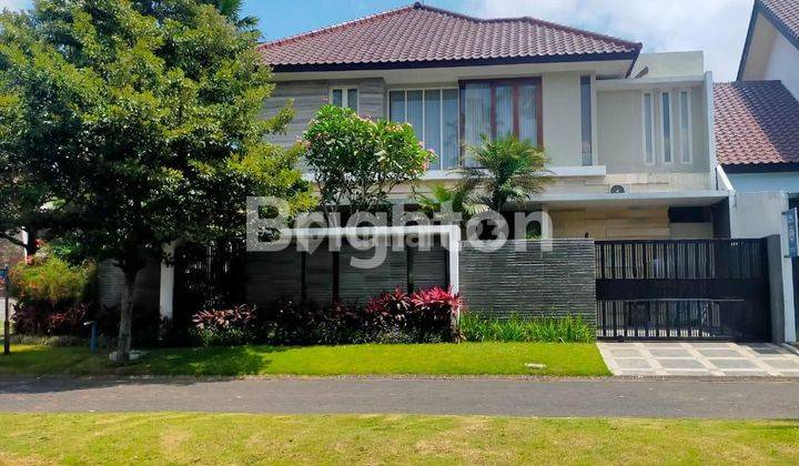 Rumah Hook Mewah dan Megah Full Furnished di Villa Golf Araya 1