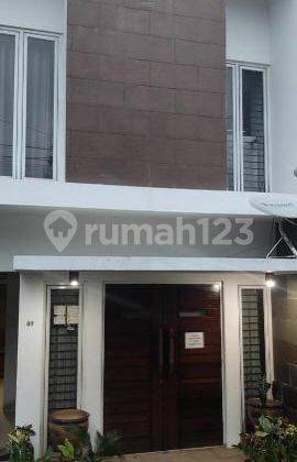 dijual cepat Rumah Di Kebayoran 2