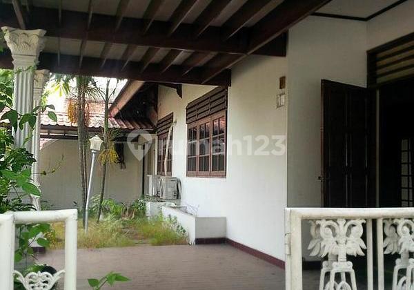 Dijual Cpt Rumah Lama Hitung Tanah di Pejaten