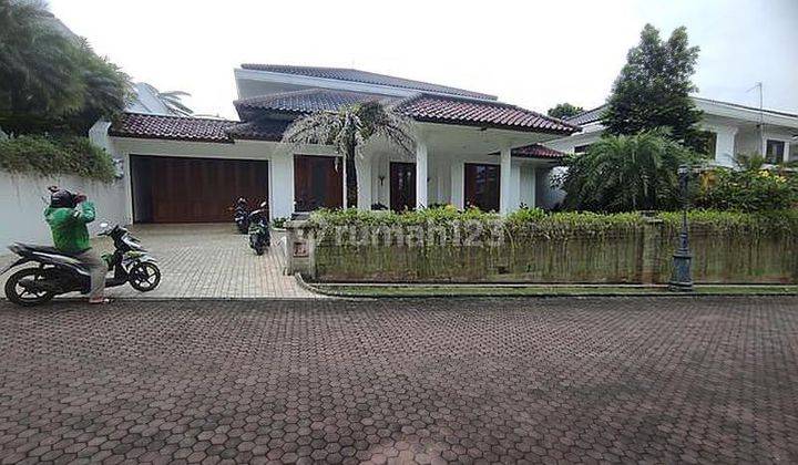 rumah lux dalam.town house di Pejaten barat 1