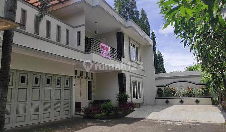 rumah lux di Kemang dalam town house 1