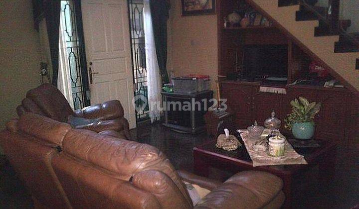 Dijual rumah di Cinere 2