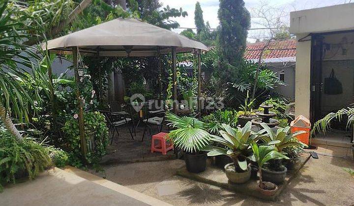 cepat rumah lux di Pejaten barat Ada pool 2