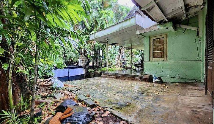 rumah tua hitung tanah di kebayoran 2