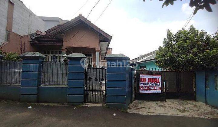 Dijual murah rumah cocok untuk bangun town house 1