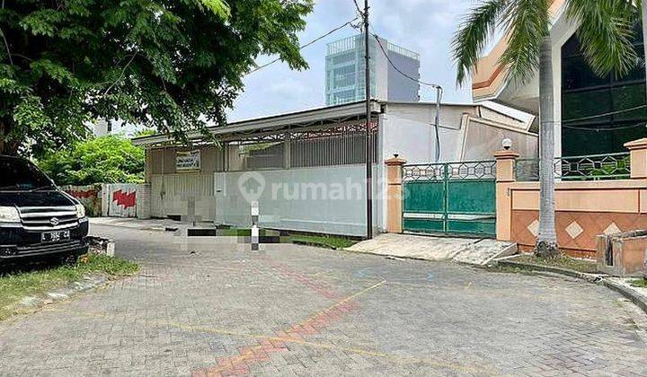 Dharmahusada Utara Rumah Murah Strategis Dekat Jalan Raya 1