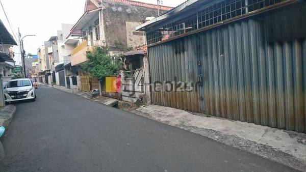 Rumah dijual Hitung Tanah dalam Komplek di Tomang Jakarta Barat 2