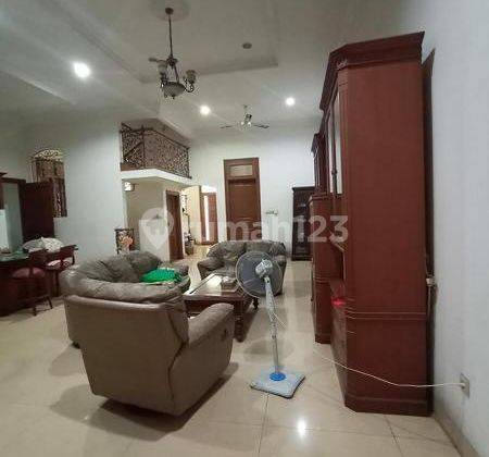 Villa Gading Indah kelapa gading rumah bagus jalan lebar 2