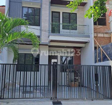 Dijual Rumah Baru Minimalis di Imperial Gading 2