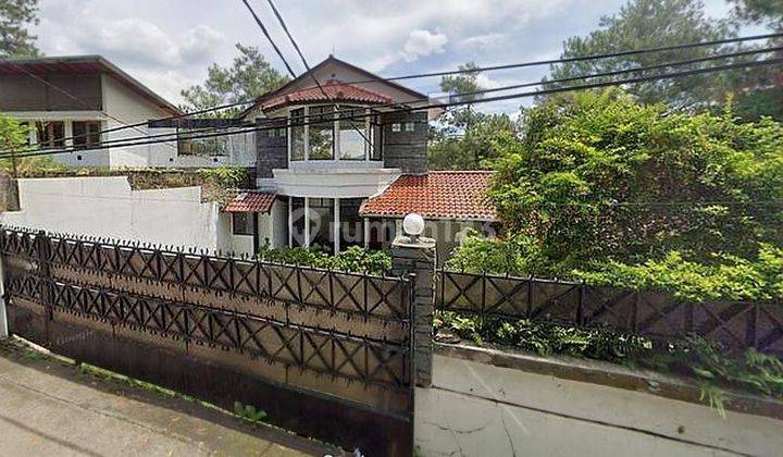 Disewakan Villa Harga oke Banget dengan View Hutan ada Swiming Poolnya di Bukit Pakar Utara! 2