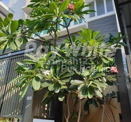 Dijual Rumah Puri Indah Kembangan Jakarta Barat 2