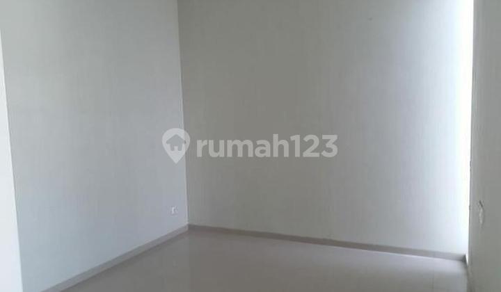 Di Rumah di Lingkungan Nyaman Pasteur Bandung 2