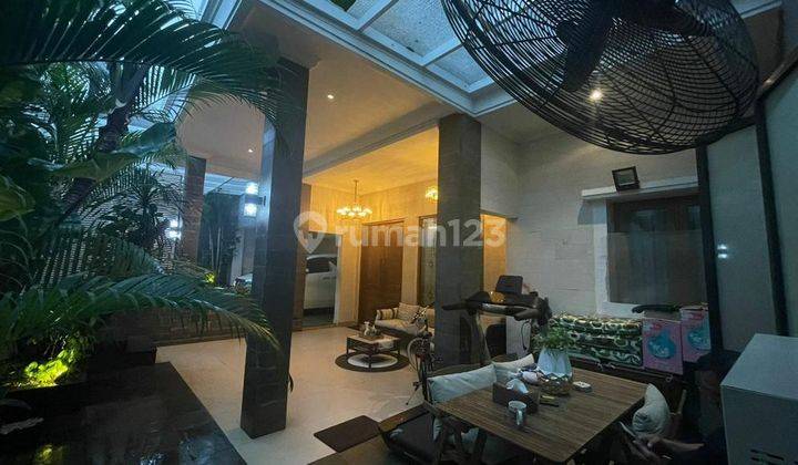 Rumah Mewah + Klinik Kecantikan Kemang Jakarta Selatan 1