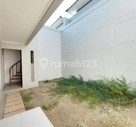 Rumah Golf Island Pik Ukuran 8x20 2 lantai siap huni 2