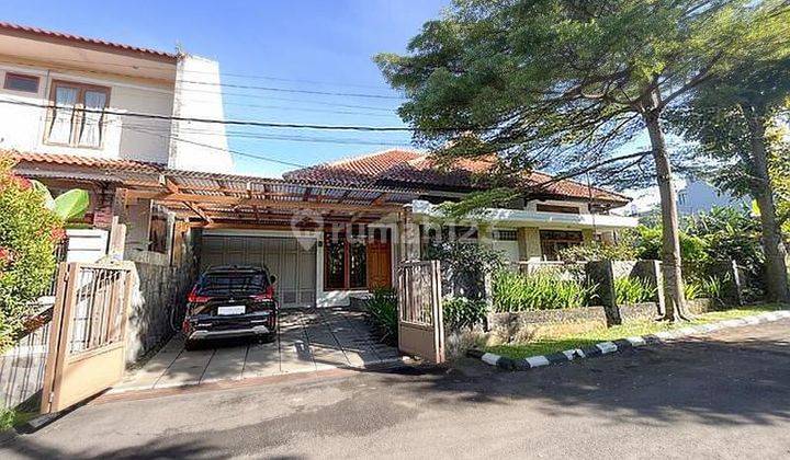 cepat rumah dalam komplek elite pasteur dekat tol dan univ. maranatha 1