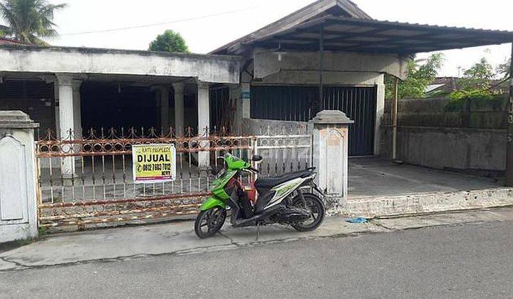 Dijual 1 Unit Rumah Bulatan Dan 3 Rumah Petak Jl. Lokan  2