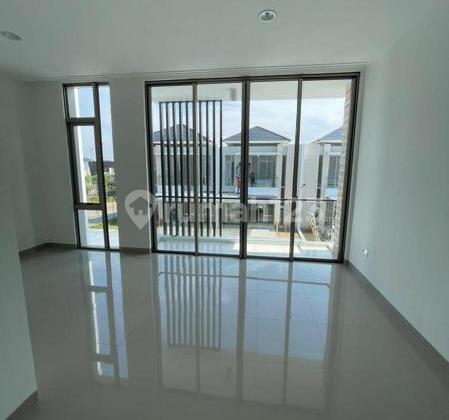 Disewakan Rumah pik 2 2