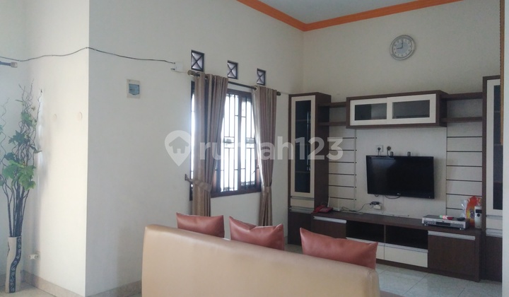 kan Rumah Full Furnished di Nitikan Baru umbulharjo yogyakarta.